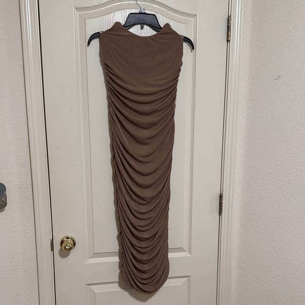 Brown Ruched Sleeveless Dress